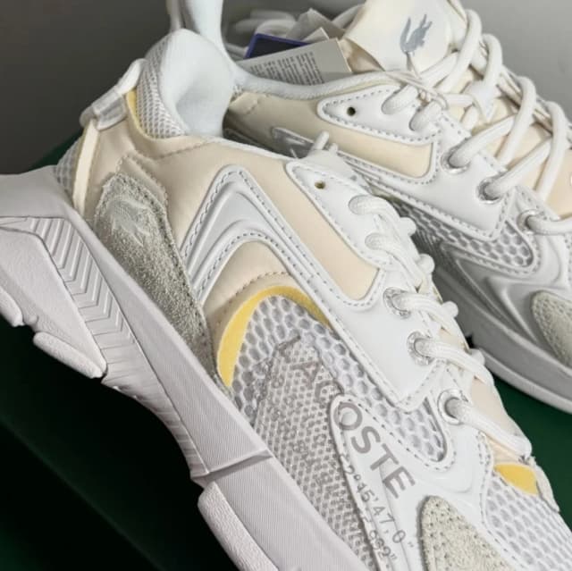 Lacoste L003 NEO 4