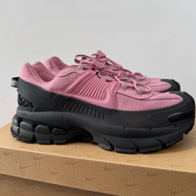 Nike Zoom Vomero Roam 8