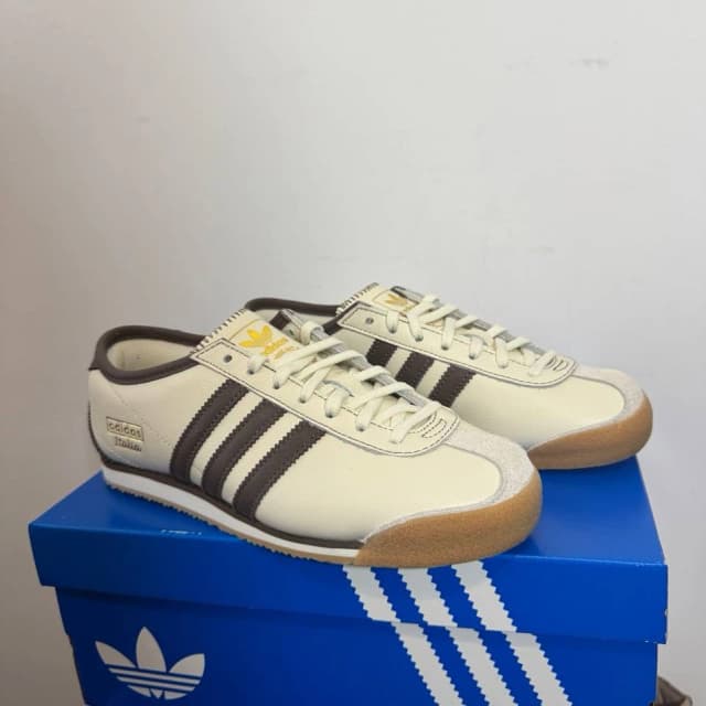 Adidas Italia  70s JQ7086 26